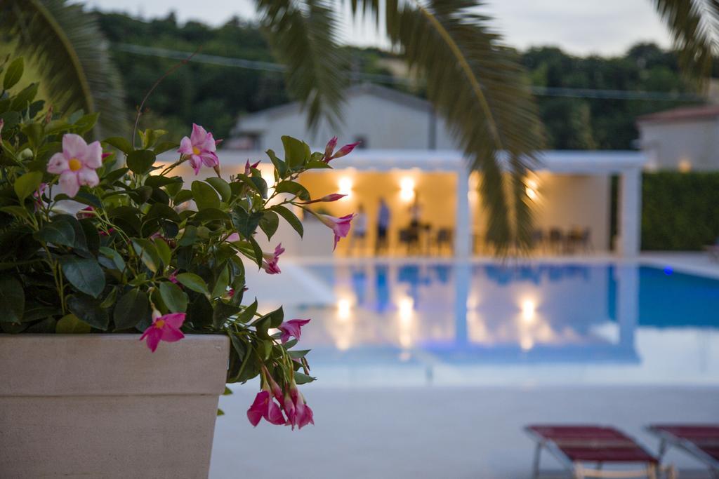 Hotel Giardino Suites&Spa Numana Exterior foto